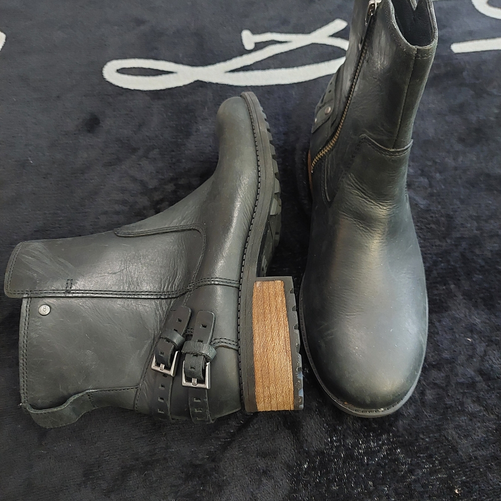 NEW UGG Black moto Leather Boots size 9 no‎ box